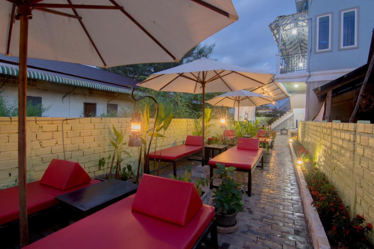Relax Resort Angkor Villa Siem Reap Eksteriør billede